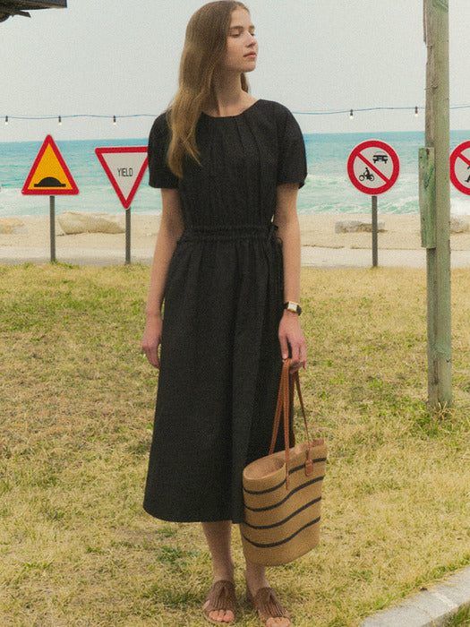 Tillidie String detail dress Black