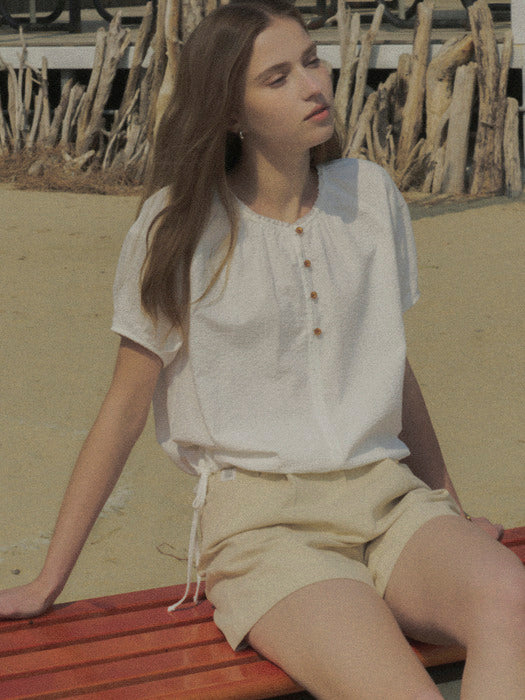 [TILLIDIE] Curved shirring cotton blouse TISU02BL01_Ivory