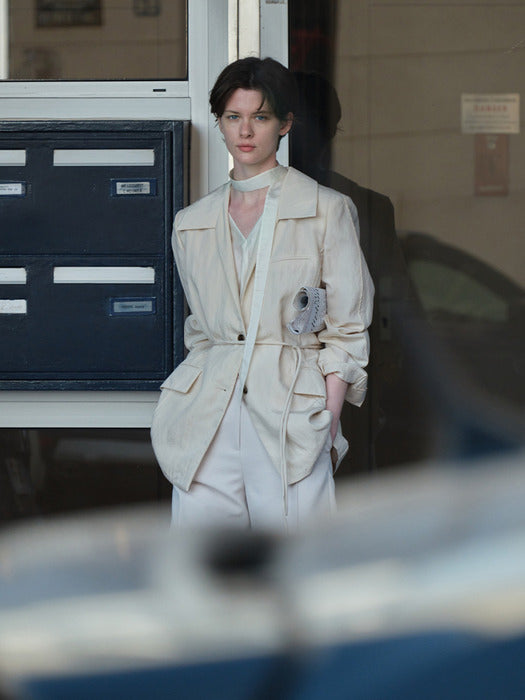 Loeuvre Belted Wide-collar Jacket