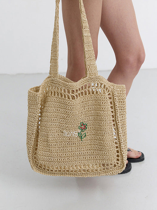 Dunst Hand Drawing Bloom Bag Natural Cream