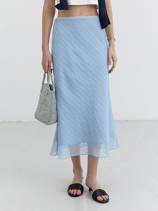 [dunst] LAYERED CHECKED SATIN SKIRT SOFT BLUE CHECK_UDSK5B225B1