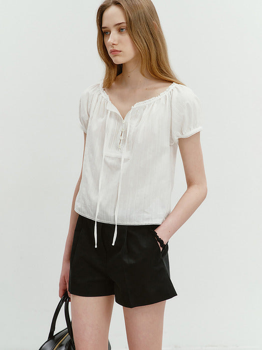 Dunst 2-Way Shirring Blouse Off White