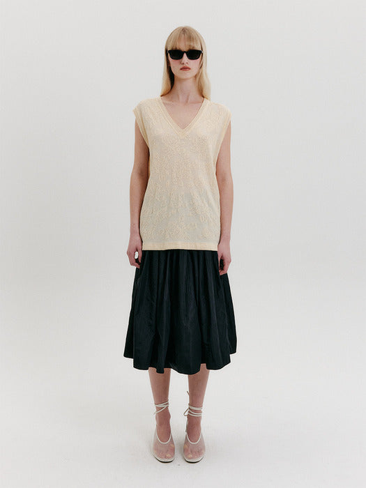 Eenk Jacquard V-Neck Knit Vest - Cream