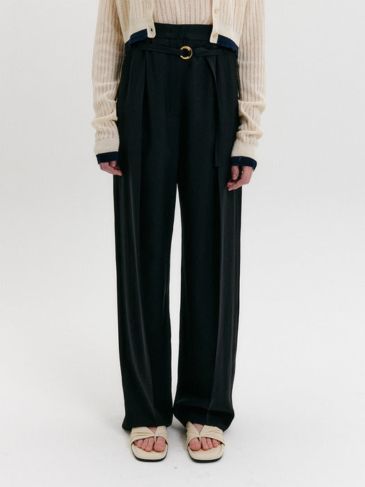 [EENK] Belted Tuck Pants - Black
