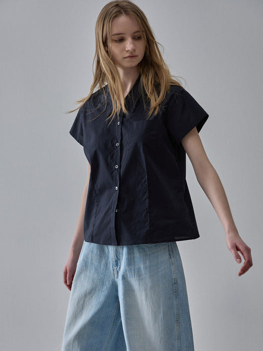 Facade Pattern Cotton Pintuck Half Shirt navy