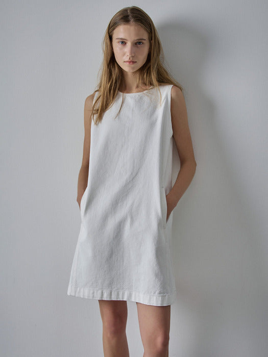 [facade pattern] Denim Sleeveless Top_clean white