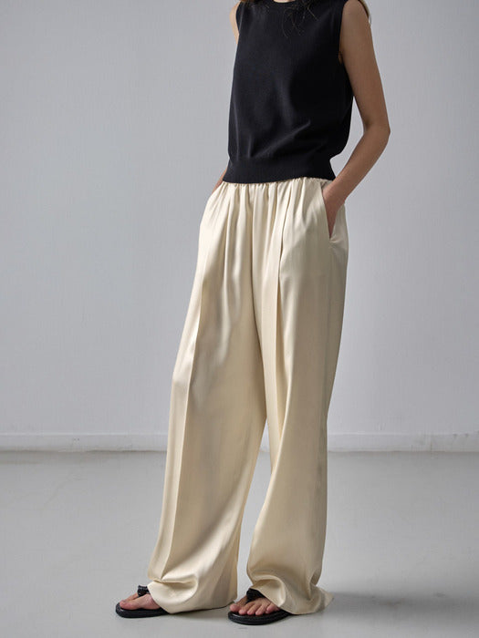 Facade Pattern Wide Silky Banding Pants ivory