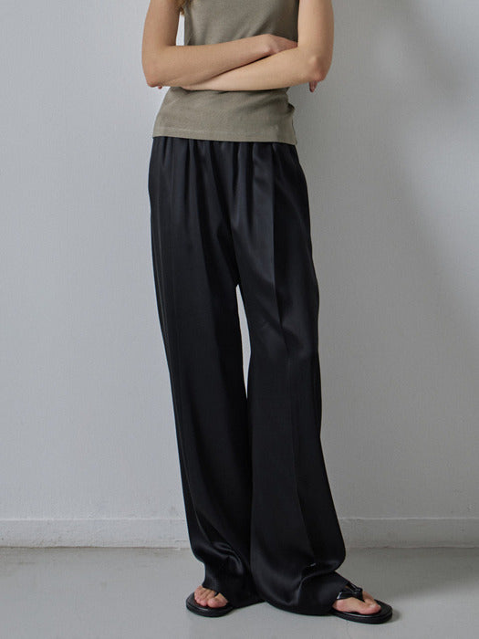 [facade pattern] Wide Fit Silk Banded Pants - Black