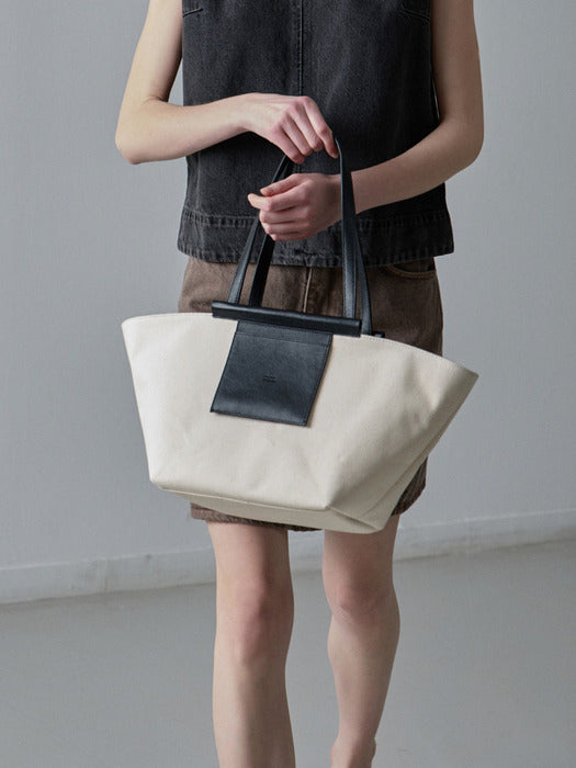 Facade Pattern Celly Bag ecru