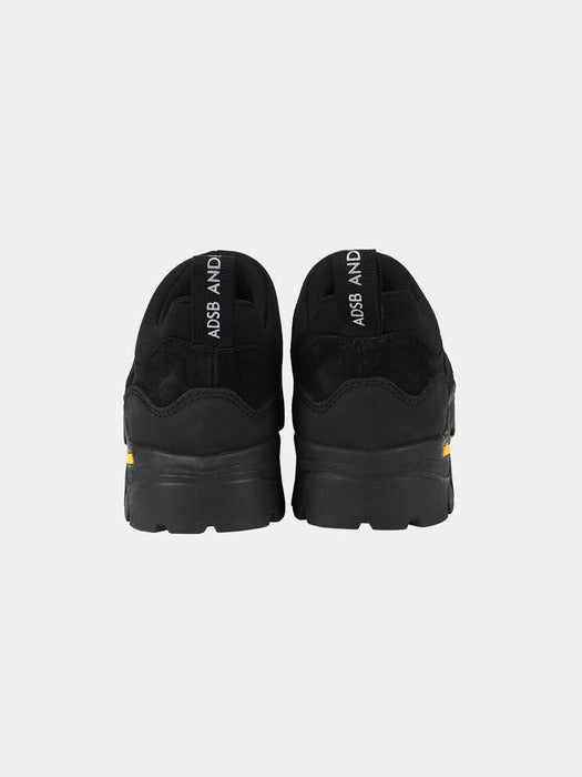 Shoes in black - Premium quality product image