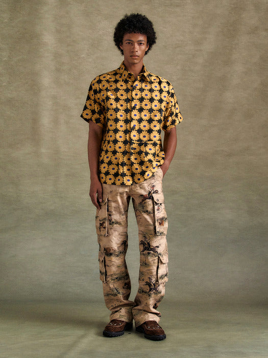 Clothing in beige - Premium quality product image