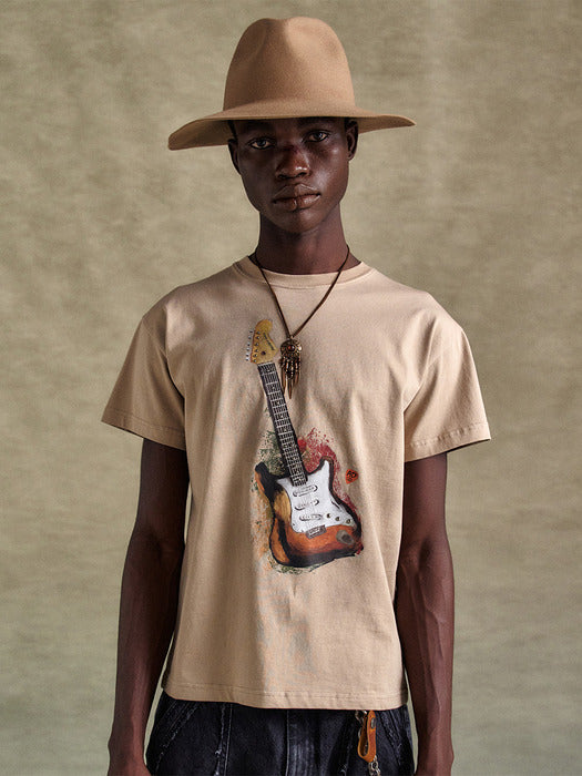 Clothing in beige - Premium quality product image