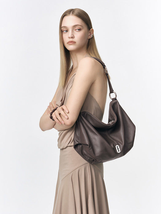 Vunque Halfmoon Attache Shoulder M