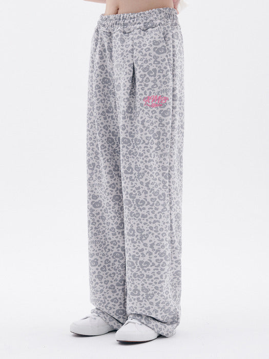 [ambler] Heart Bear Leopard Pants Leopard 2-Way Sweat Pants AP902 (Ivory)