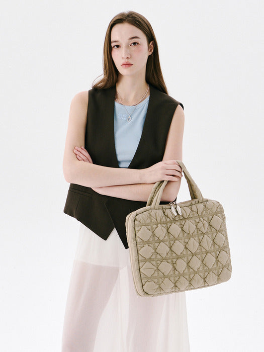 Carlyn Jena Laptop Pouch 15 inch