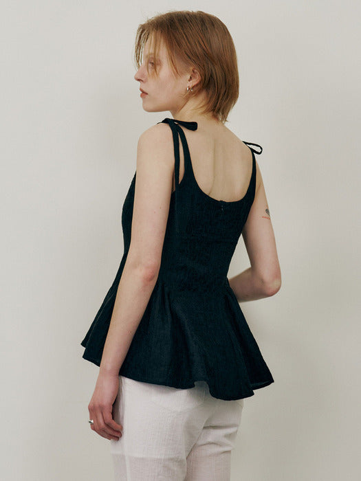 Raive Jacquard Sleeveless Blouse