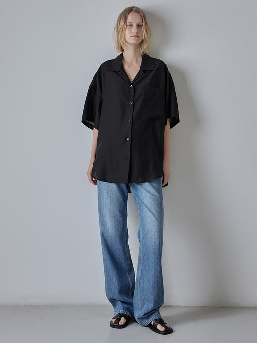 Facade Pattern Open Collar Half Shirt black