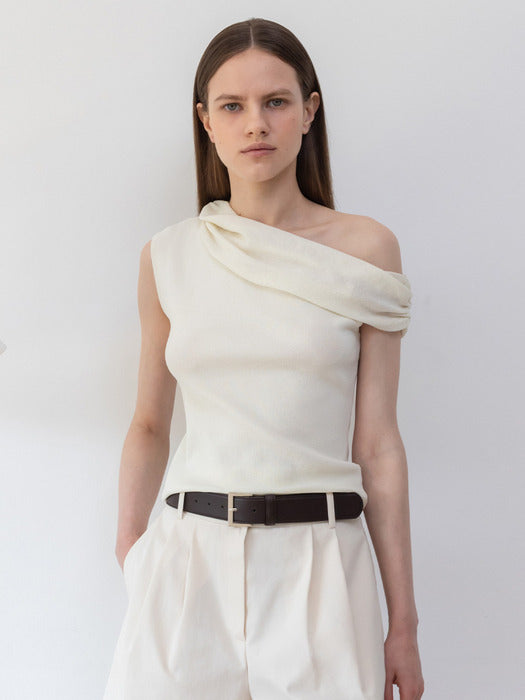 Loeuvre Asymmetric Off-Shoulder Pullover