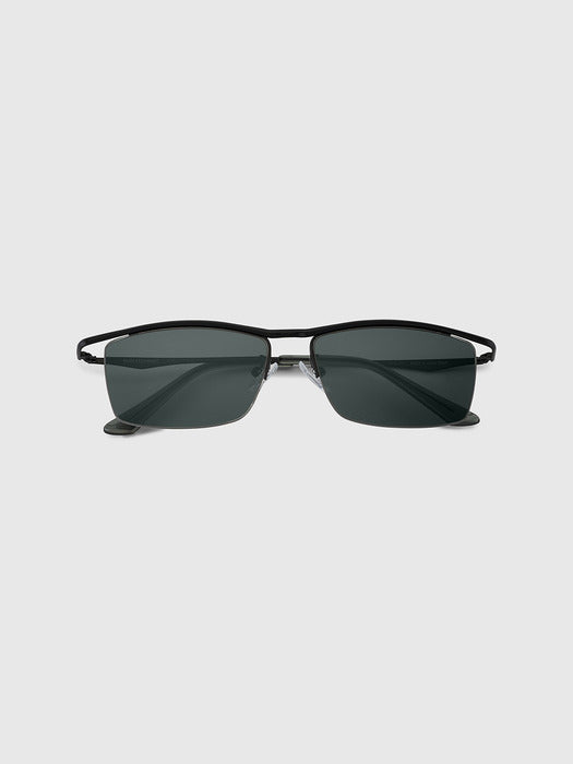 Sunglasses in black - Premium quality product image