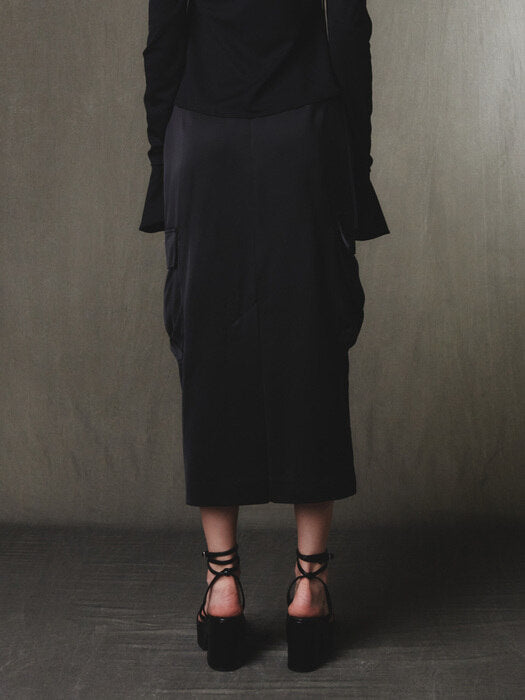 Kijun Satin Cargo Skirt Black