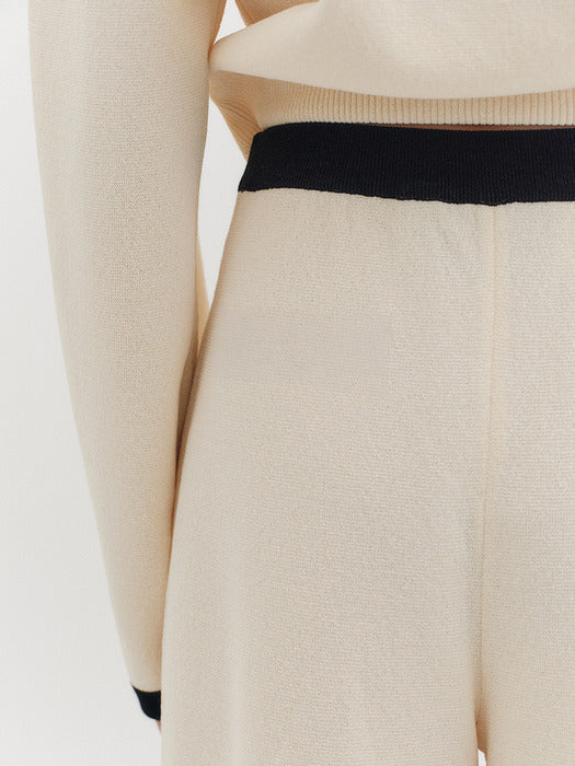Eenk [K] Bermuda Knitwear Shorts - 2 Colors