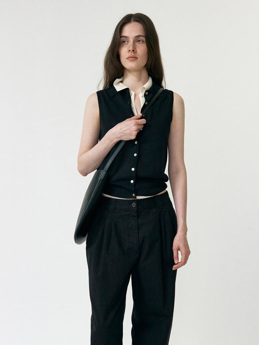 Lash Sleeveless Knit Top (Black)