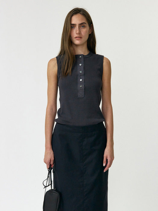 Nothing Written Tina Henry Neck Sleeveless (Washed Black)