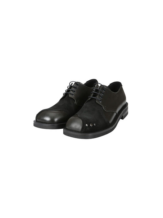 Shoes in black - Premium quality product image