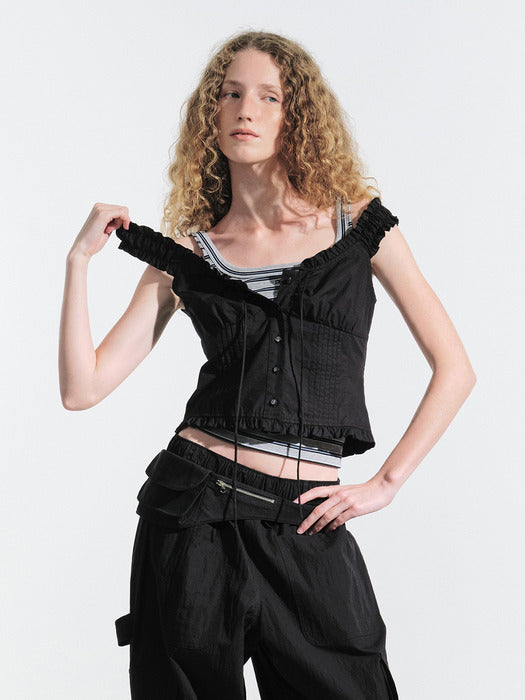 Grove 25Hs Ina Sleeveless Top (Black)