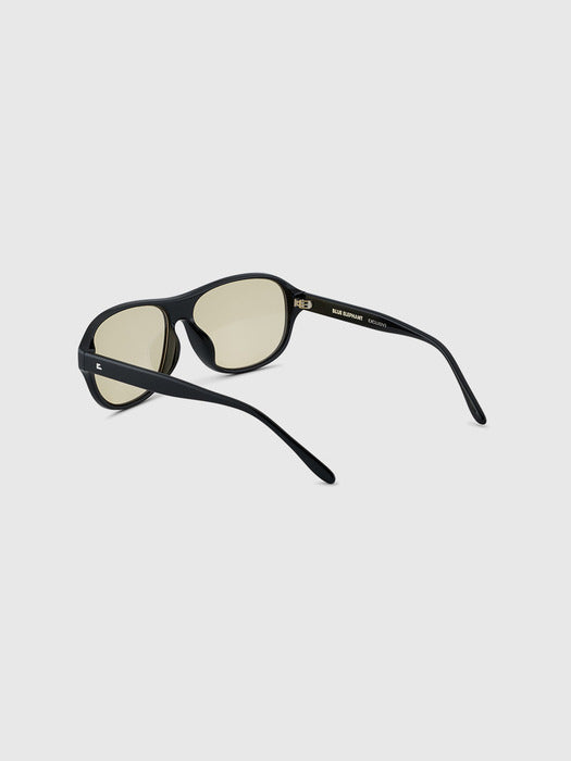 TOMO-S yellow tint