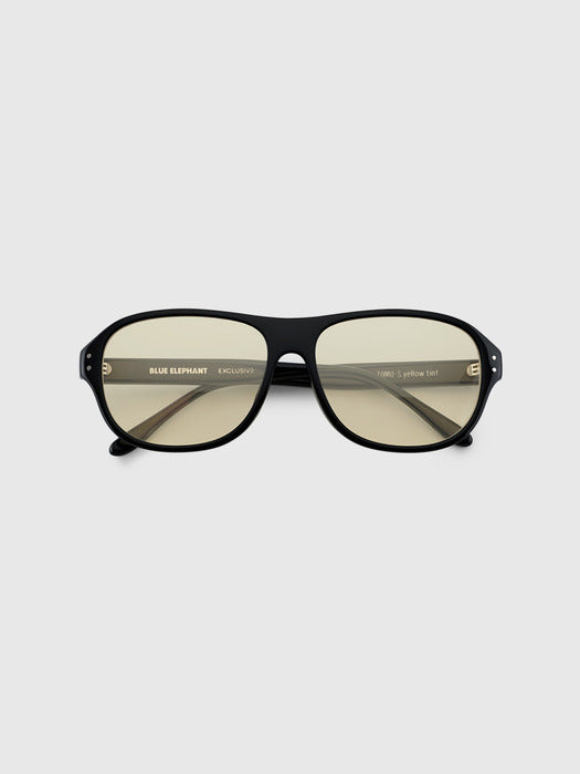 TOMO-S yellow tint