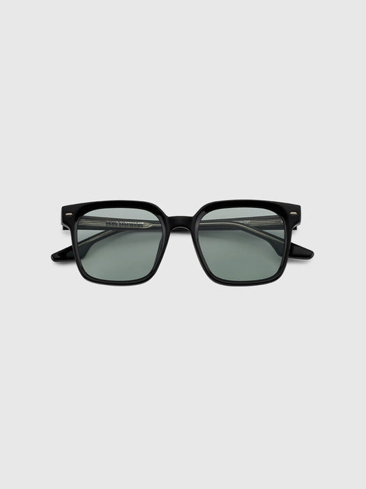 Sunglasses in green - Premium quality product image