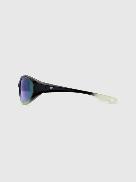 Sunglasses in black - Premium quality product image