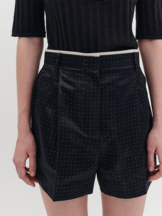Eenk High-Rise Shorts - Black