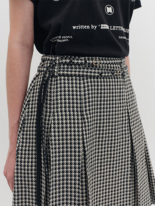 [EENK] Pleated Mini Skirt - Black/Ivory