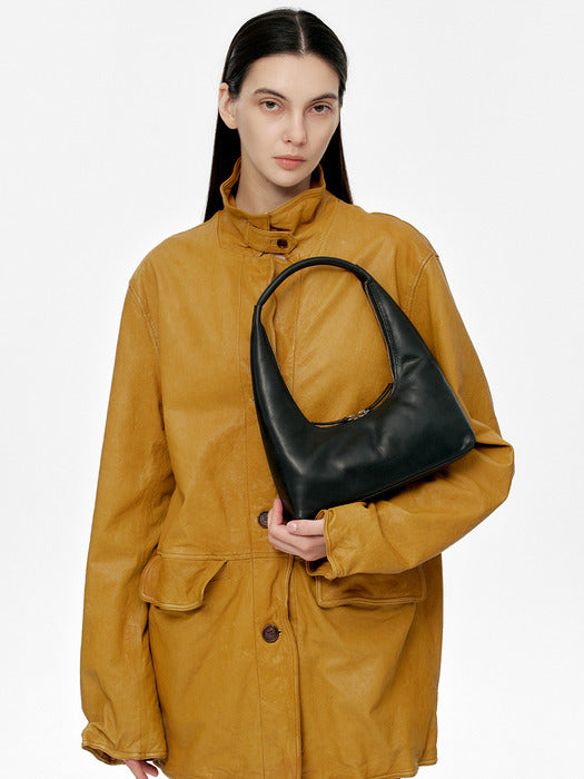 Margesherwood Hobo Shoulder black pull-up