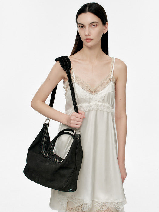 DUMPLING TOTE_black nubuck