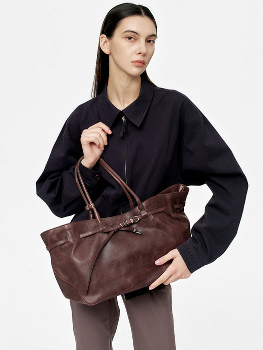 Margesherwood Grandma Used Bag Large wine pull-up