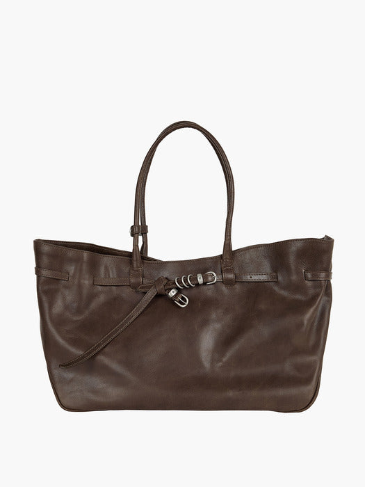 Margesherwood Grandma Used Bag Large washed brown pull-up