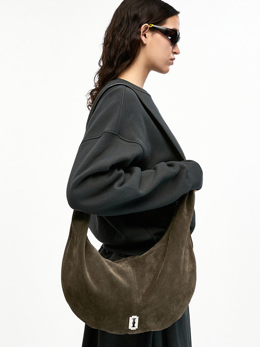 Vunque Halfmoon Baggy Suede Hobo L Musk Khaki