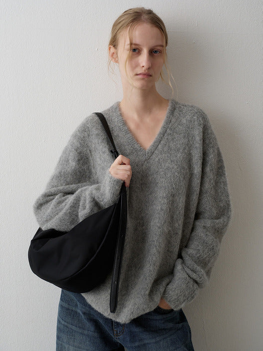 Alpaca V-Neck Knit_grey