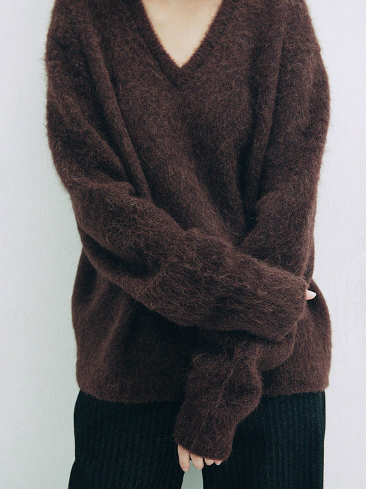 Alpaca V-Neck Knit_brown