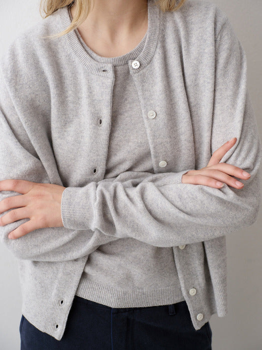 Essential Cashmere Cardigan — Light Grey