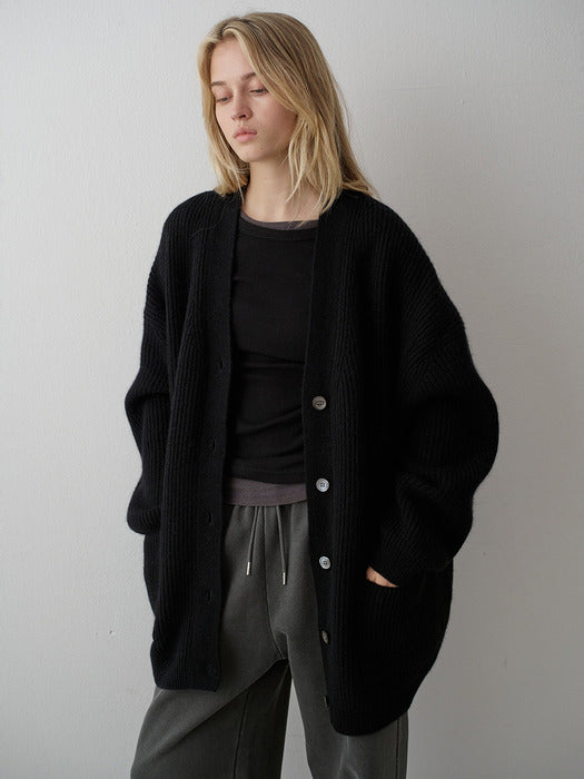 Shetland Wool V-Neck Cardigan - Black