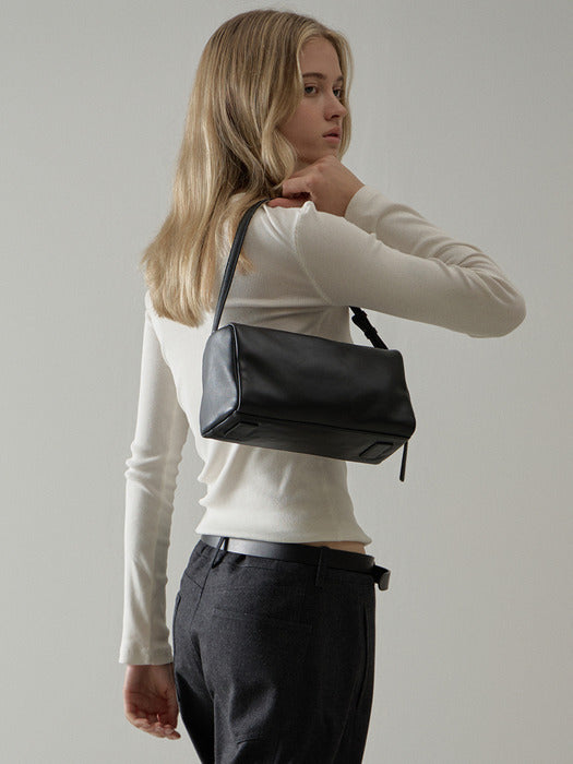 Facade Pattern Vintage Cabin Bag Medium black