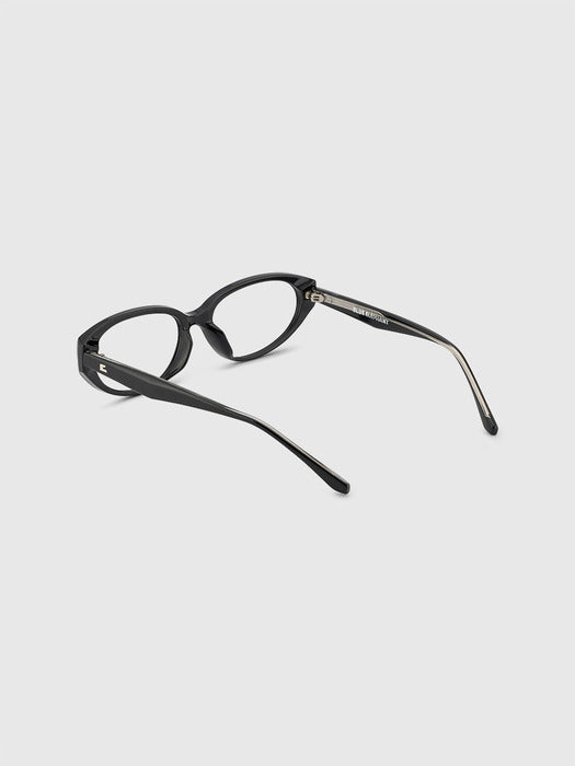 Sunglasses in black - Premium quality product image