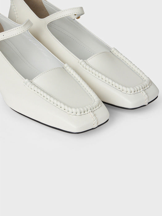 Eenk Mary Jane Flat Shoes - White