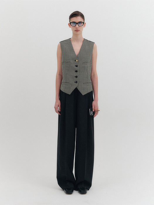 Eenk Two-Tuck Wide Pants - Black