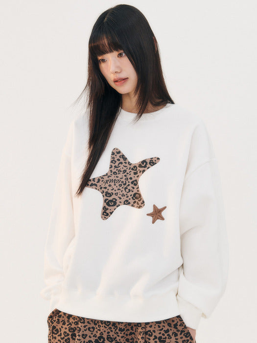 Ambler Heart Bear Leopard Star Sweatshirts (Ivory)