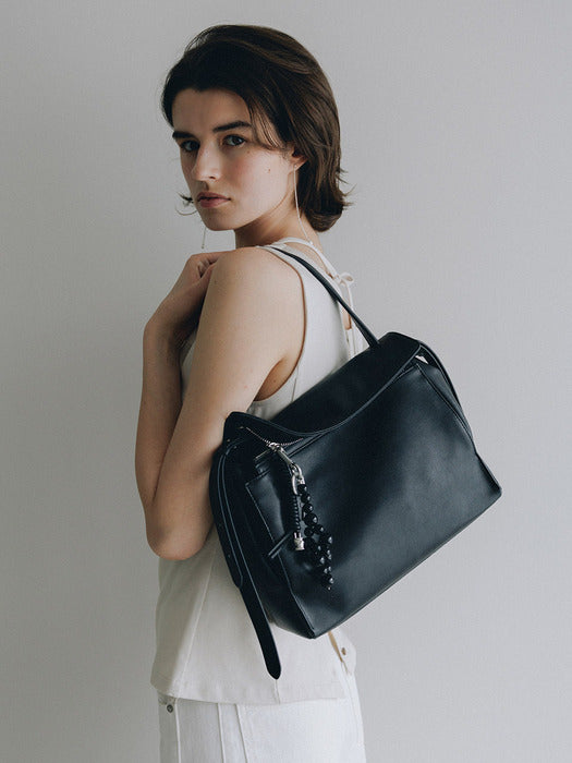 Loeuvre Trapeze Shoulder Medium